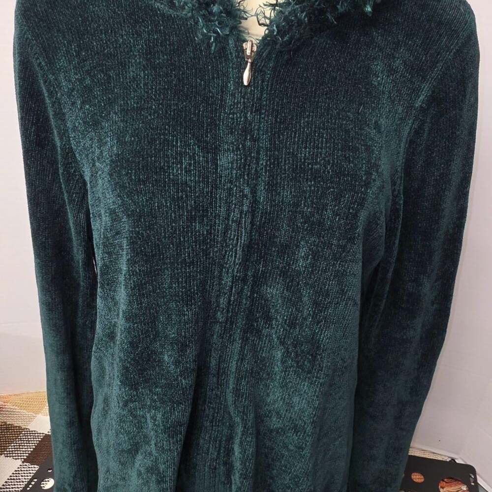 Lord & Taylor Women's Green Jumper